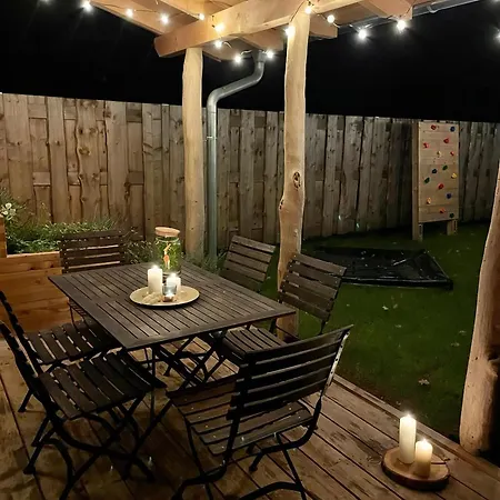 Ferienhaus Tolles In Mit Garten Altwarp