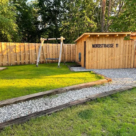 Ferienhaus Tolles In Mit Garten Altwarp