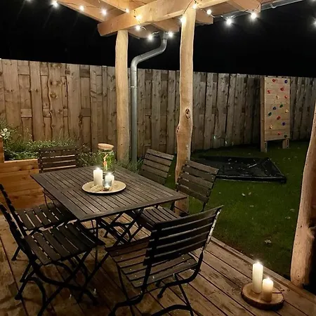 Tolles In Mit Garten Holiday home